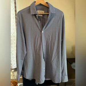 Mizzen + Main spinnaker collected. Long sleeve gingham blue. Large trim fit